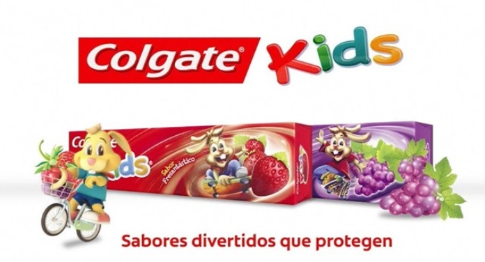 100 anuncios publicitarios con eslogan: Mejores slogans. Crema dental Colgate Kids: Sabores divertidos que protegen. 