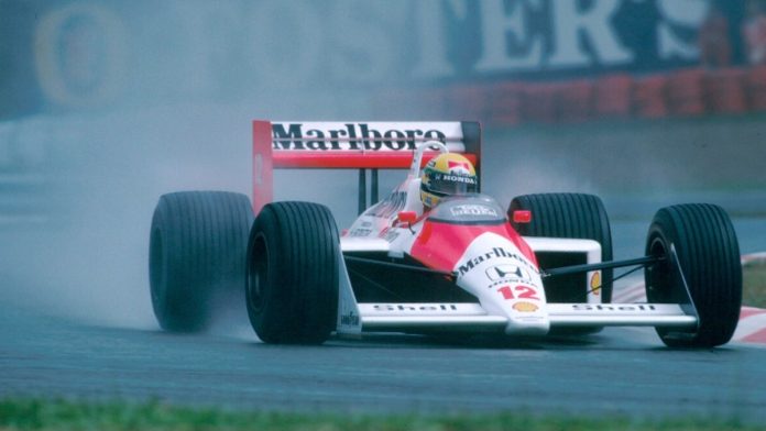 Ayrton Senna durante una carrera