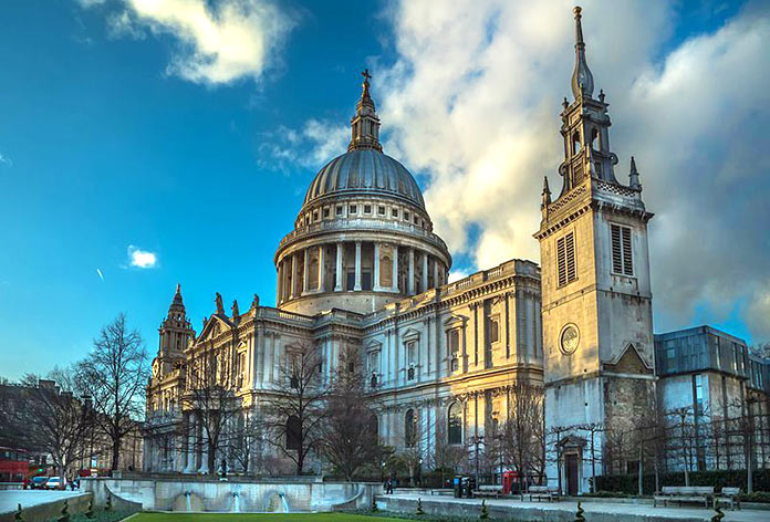 Edificaciones famosas reconstruidas tras tragedias - Catedral de St. Paul's Londres
