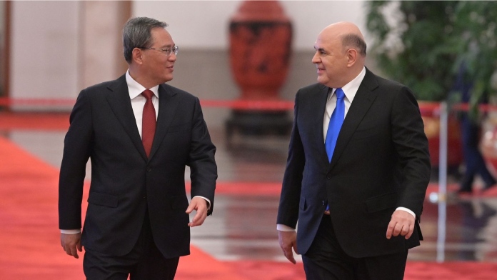 Mikhail Mishustin mantuvo conversaciones con el Primer Ministro del Consejo de Estado de la República Popular China, Li Qiang.